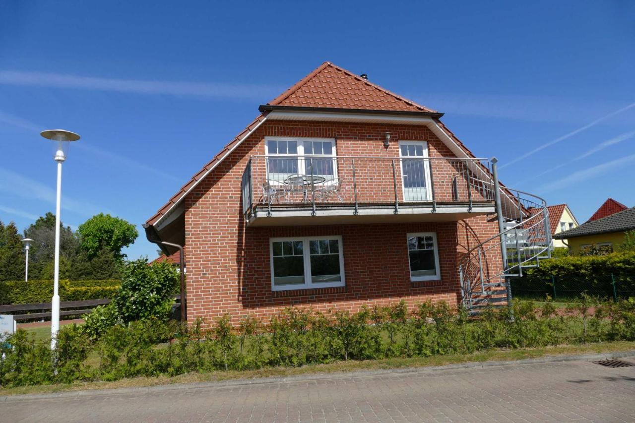 Haus Am Deich Feriendomizil Mit Balkon Lejlighed Baabe Eksteriør billede