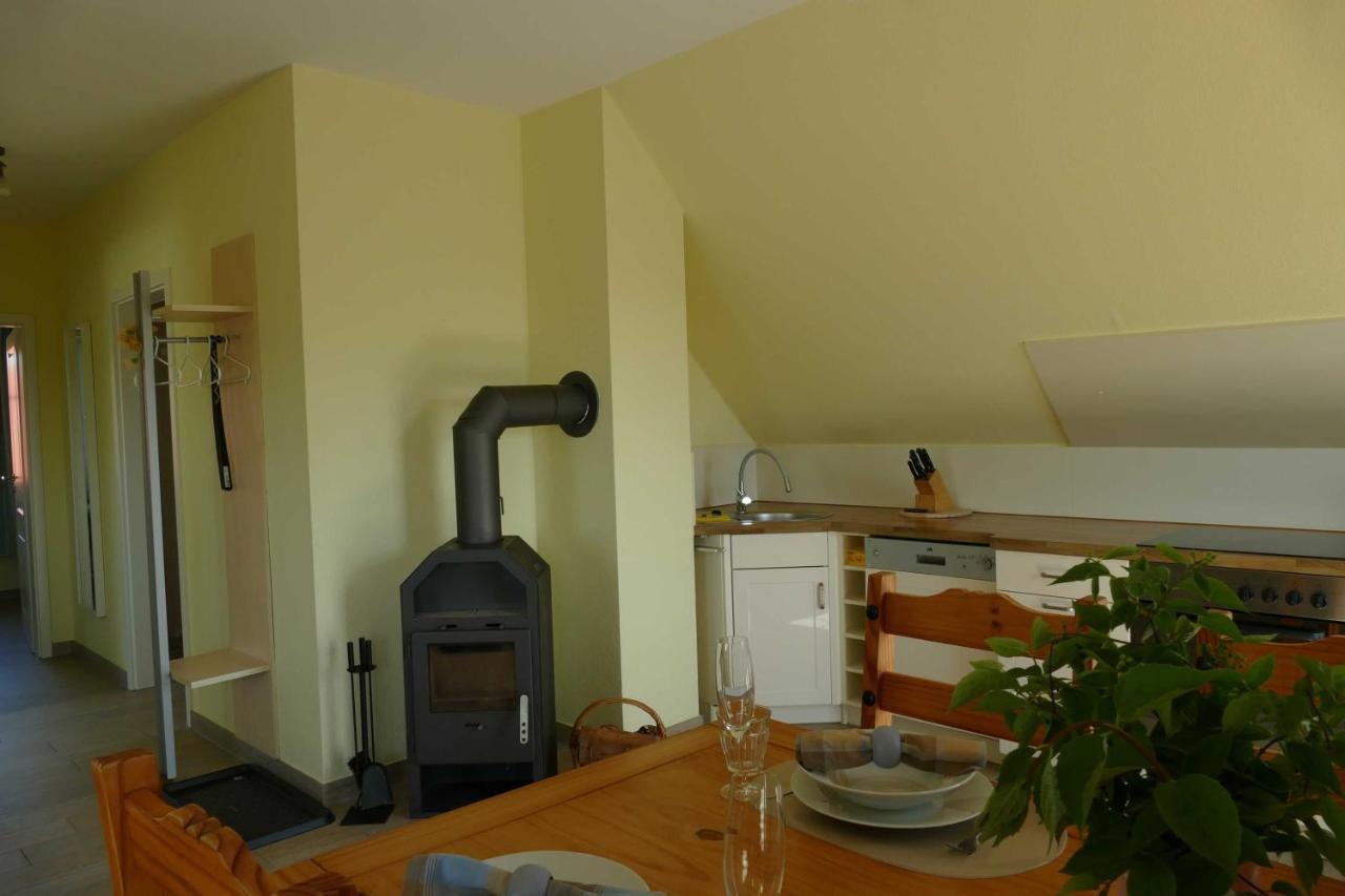 Haus Am Deich Feriendomizil Mit Balkon Lejlighed Baabe Eksteriør billede