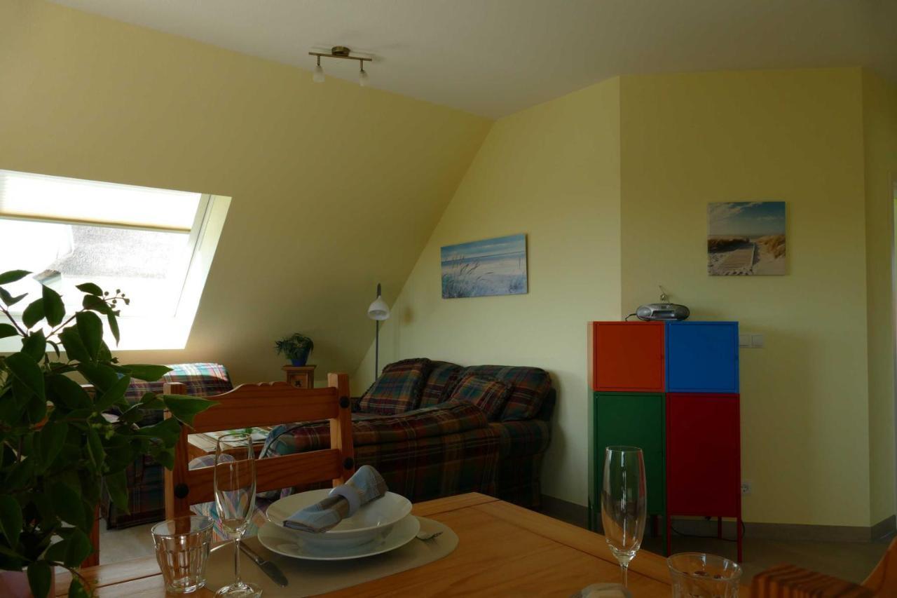 Haus Am Deich Feriendomizil Mit Balkon Lejlighed Baabe Eksteriør billede
