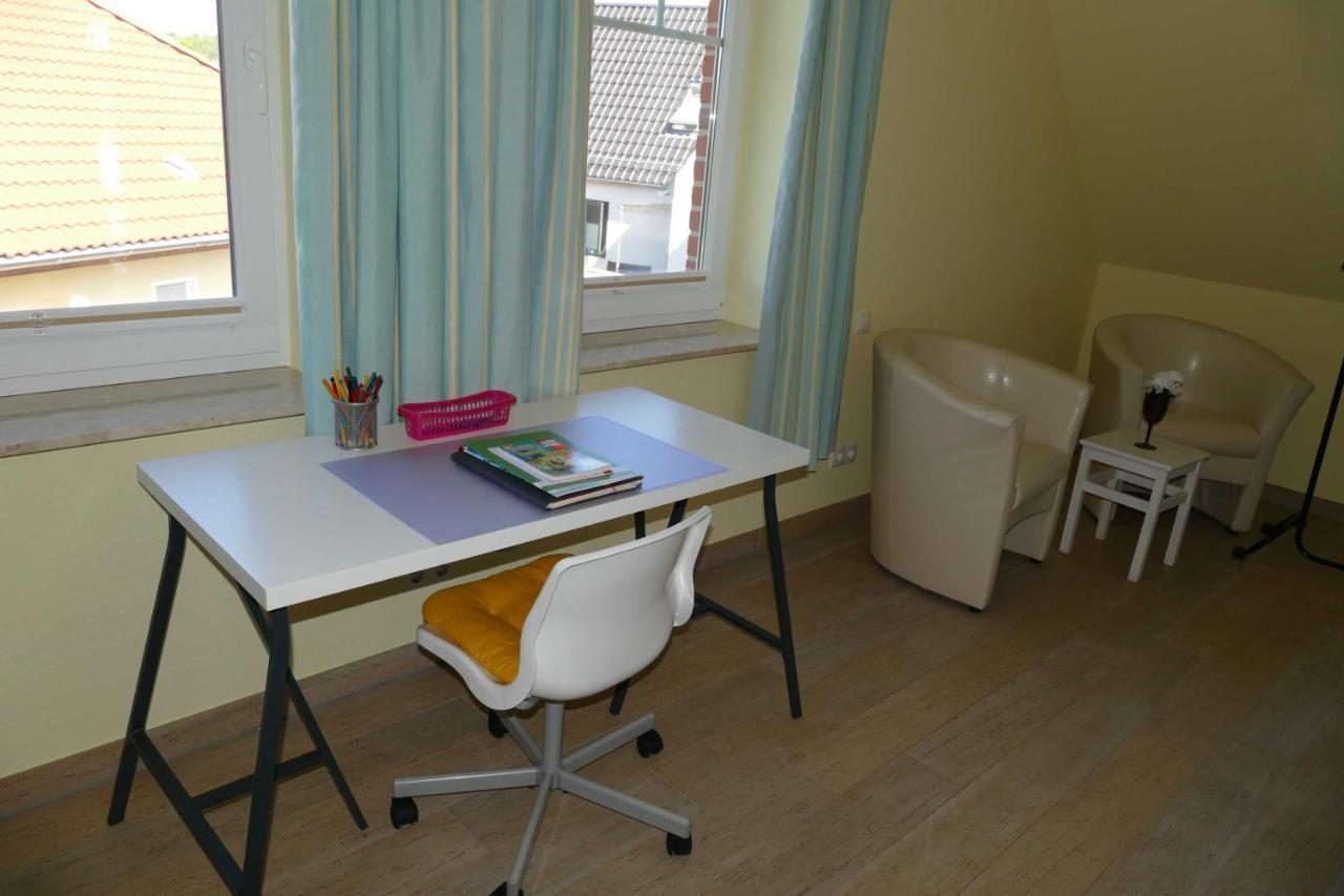 Haus Am Deich Feriendomizil Mit Balkon Lejlighed Baabe Eksteriør billede